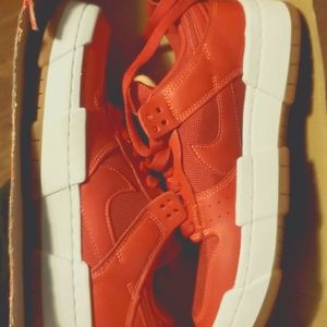 Nike Dunk Low Disrupt Red